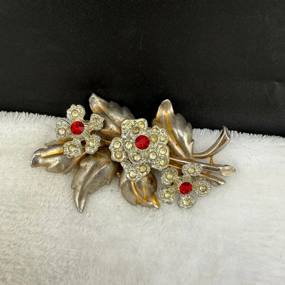 Vintage Pot Metal Brooch Flower Red Rhinestone Spray